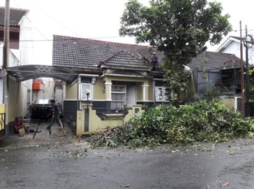 Rumah 3 Lantai Bubulak Cifor Bogor - foto 1